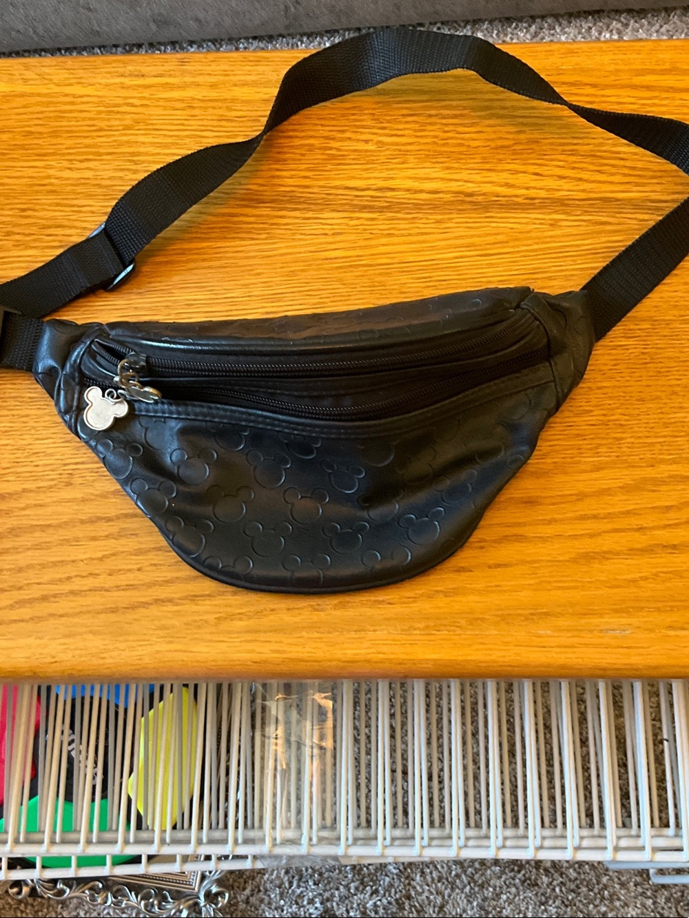 Walt Disney World Kids Adjustable Strap Fanny Pack, Great Condition!